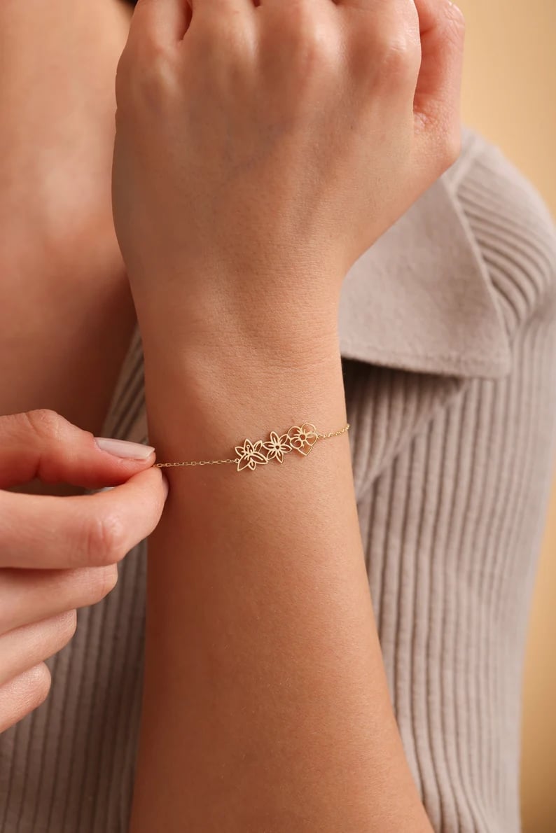 Birth Flower Bracelet-Meaningful Gifts