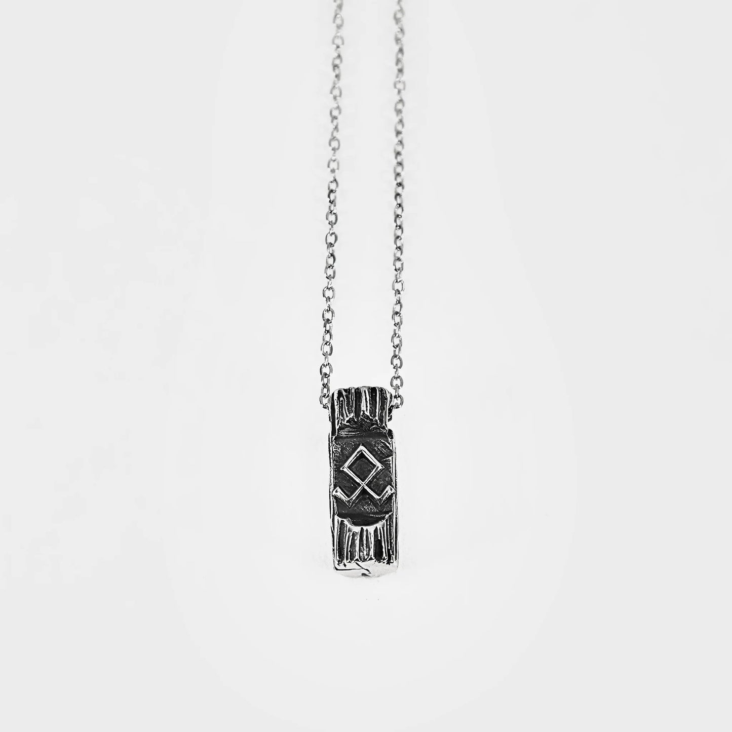 VIKING STRENGTH NECKLACE