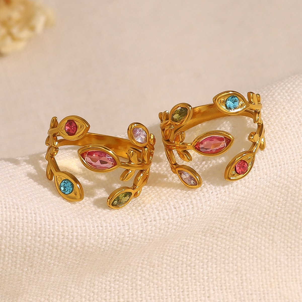 Fashionable colorful leaf ring(🔥Buy One Get One Free)