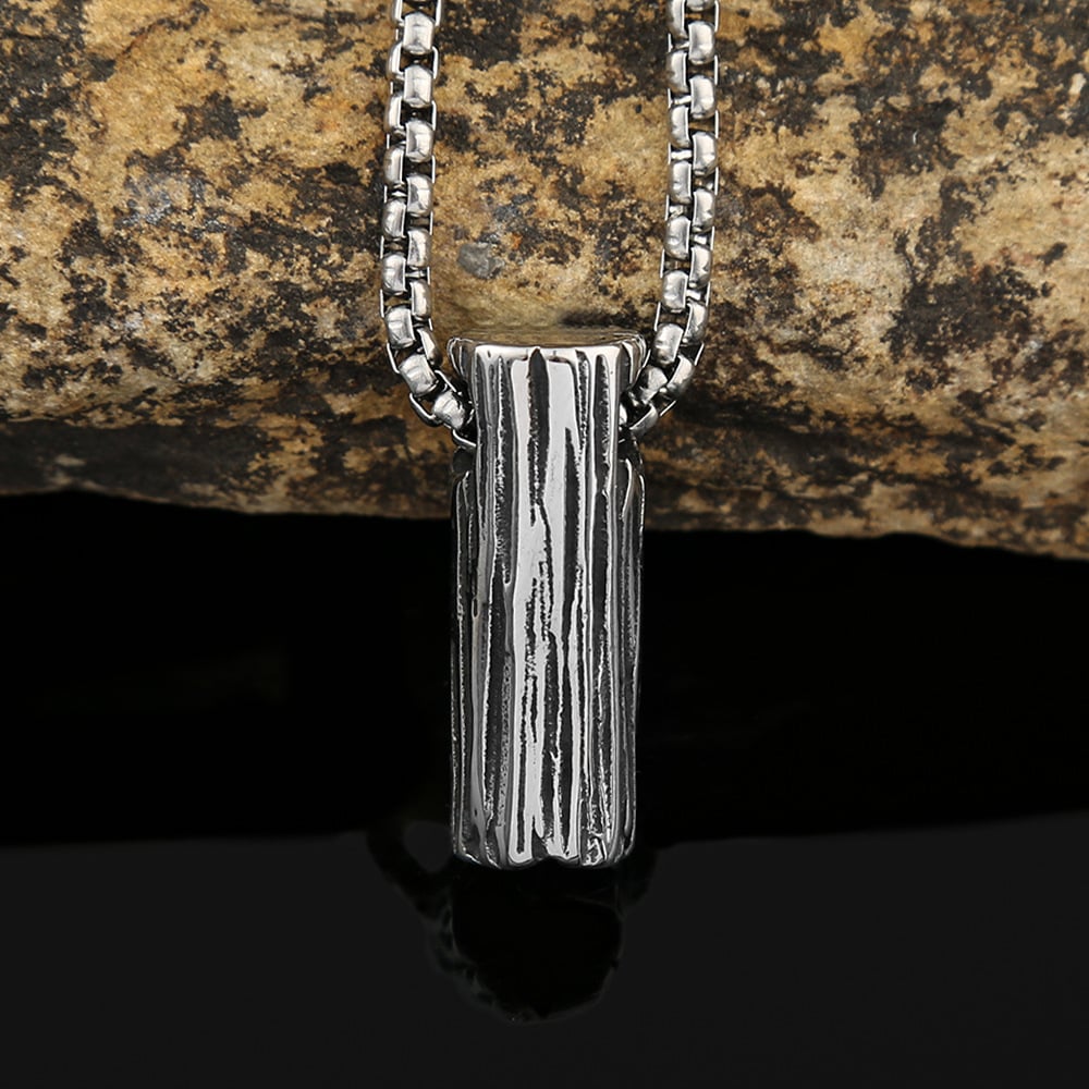VIKING STRENGTH NECKLACE