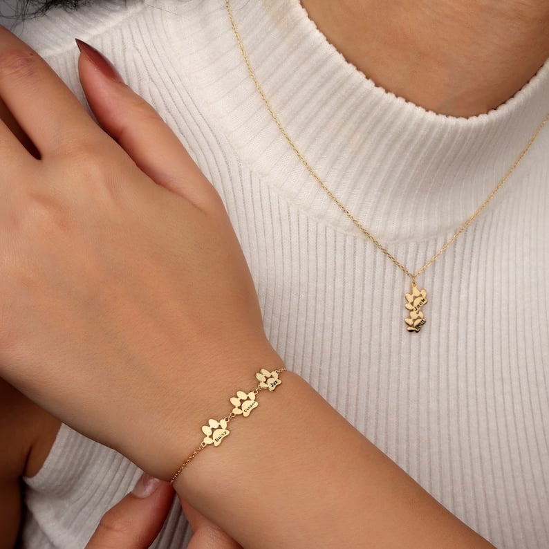 🐾Personalized Pet Paw Necklace  • Pet Name Necklace • Paw Print Name Necklace