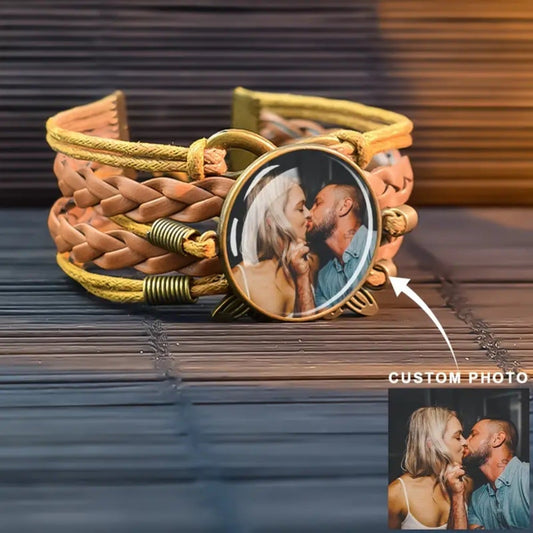 Round Frame Braided Bracelet