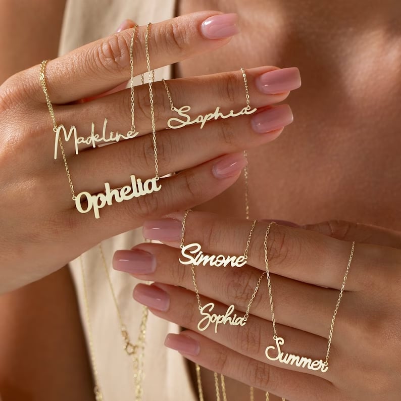 Gold name necklace